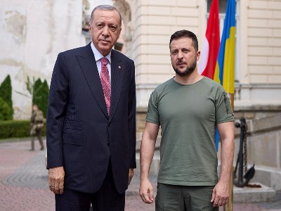Erdogan tells Zelenskyy about his readiness to mediate between Russia and Ukraine ‘for peace’
