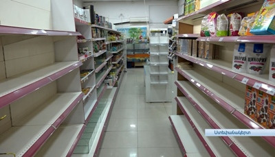 Karabakh grocery stores practically empty, number of closed stores in capital Stepanakert increases
