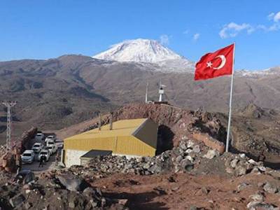 Turkey building military base on border with Armenia, on Mount Ararat