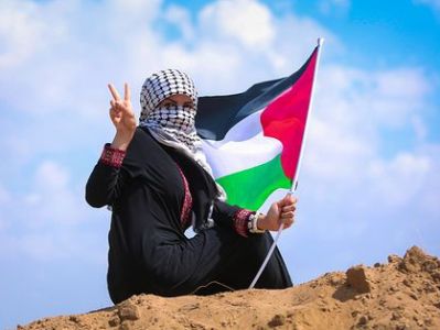 Far-right Israeli national security minister orders Palestinian flags to be removed from public places