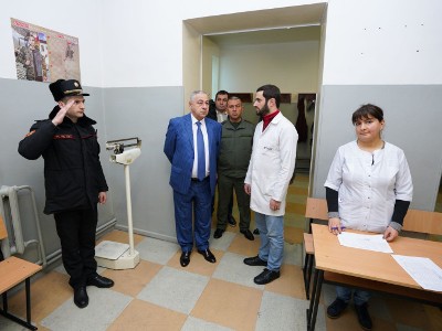 Военный прокурор Армении посетил республиканский центральный сборный пункт МО