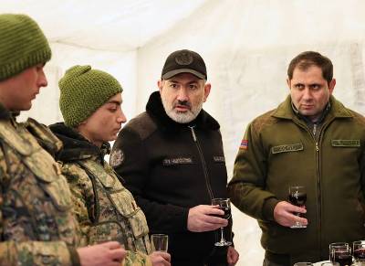 «Հրապարակ». Փաշինյանը, Պապիկյանին քավության նոխազ դարձնելով, կզոհաբերեր, եթե վտանգ չզգար