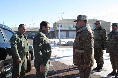 Papikyan visits place of death of 15 Armenian servicemen on third day
