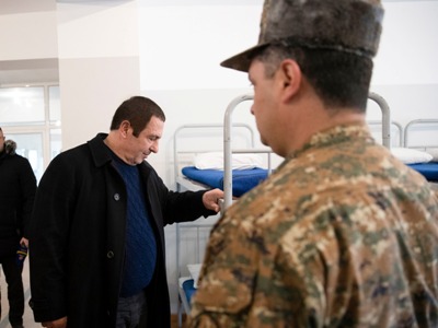 Гагик Царукян: Мы должны заботиться об Армянской армии
