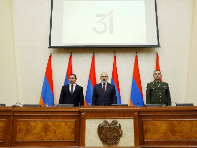 Armenia PM: We don’t need army for war but for peace