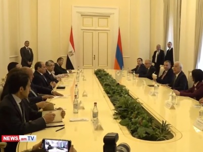 Հայաստանի եւ Եգիպտոսի նախագահները հանդես են գալիս հայտարարությամբ. Ուղիղ