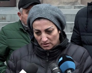 Мать погибшего военнослужащего: Напавшие на родителей полицейские – зомби Никола, нормальный человек такого не сделает