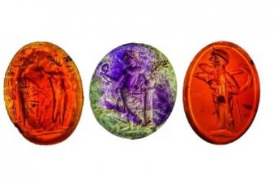 Nearly 30 unique semi-precious stones found in England, lost by their owners more than 2,000 years ago