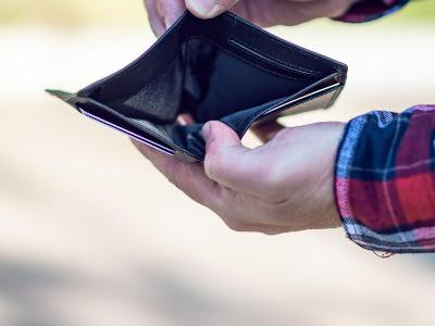 Фонд «Луйс»: В Армении зарплата 30% работников снизилась