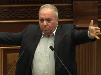 Ex-PM: Armenia should formally recognize Nagorno-Karabakh