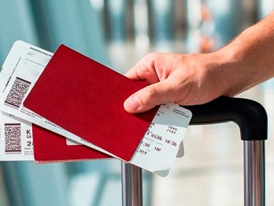 Hong Kong gives 500,000 airline tickets to travelers from all over world