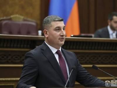 Министр: Обсуждаются проекты строительства нового жилого фонда
