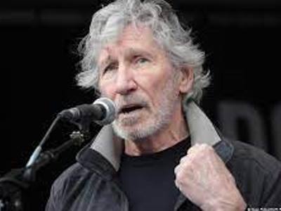 Pink Floyd co-founder: The only sensible course of actions today is an immediate ceasefire in Ukraine