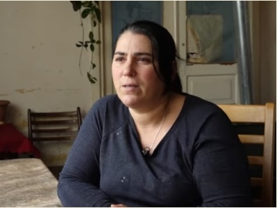 Կռվում էիք, որ պաժառ չտանք մեր տները, հիմա ո՞ւր եք, ադրբեջանցիները գետնին են հավասարեցնում տները. Աղավնոյից տեղահանված