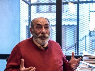 Эстукян: Турция закрыла границу по своей воле, пусть по своей воле ее и открывает