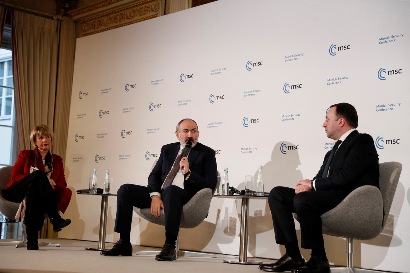 Armenia PM attends panel discussion headlined ‘Moving Mountains? Building Security in the South Caucasus’