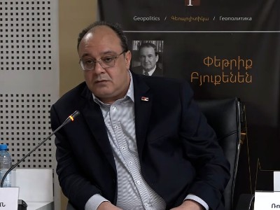 Эксперт представил подходы Запада и России в вопросе Нагорного Карабаха