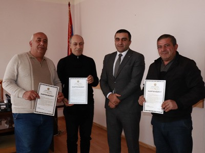 Գեղարքունիքի մարզի երեք բնակիչ պարգևատրվել է ՊՆ-ի շնորհակալագրով