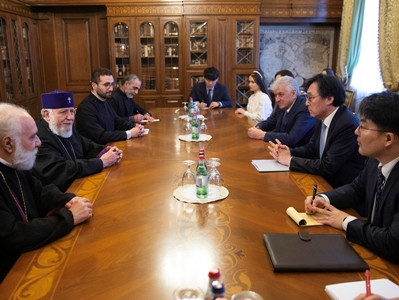 Կաթողիկոսն ընդունել է Հայաստանում Կորեայի նորանշանակ դեսպանին. Անդրադարձ է կատարվել Լաչինի միջանցքի արգելափակմանը