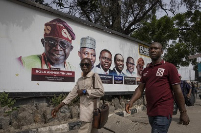 Nigeria holds presidential elections