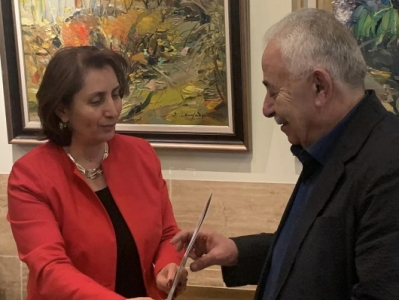 ԿԳՄՍ նախարարը շնորհավորել է ՀՀ վաստակավոր նկարիչ Շմավոն Շմավոնյանին հոբելյանի առթիվ