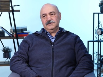 Աշխարհը զենքով լիքն է, եթե դու ուզենաս կռվես, զենքը բերելու են տան, խնդրելու են, որ վերցնես. Արկադի Կարապետյան