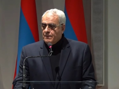 Վիեննայի եւ Պետերբուրգի հանդիպումների օրակարգը նշանակում էր շփման գծի միջազգայնացում. դրան շատ մոտ էինք. Շահնազարյան