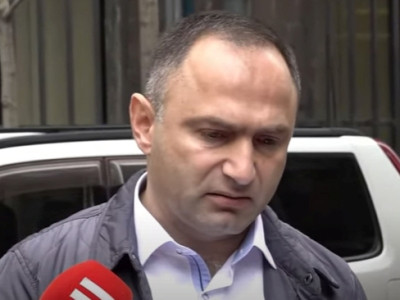В Армении запретили импорт около 700 тонн пестицидов, что приведет к росту цен: В Ереване проходит акция протеста