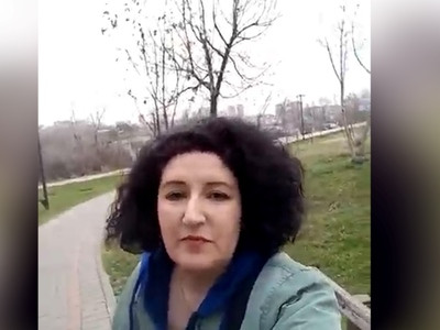 «Ես իմ քաղաքում գալիս եմ հանգստանալու եւ սթրեսի եմ ենթարկվում». Ոստիկաները խուզարկում են այգում հանգստացող կնոջը