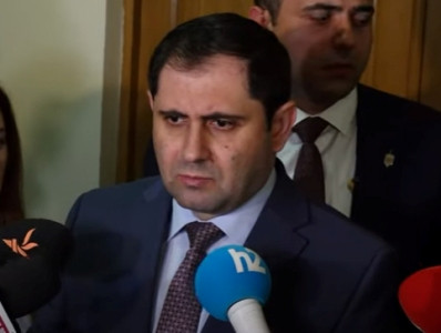 Այդ տարածքում իմ գնածից ավելի էժան վաճառվել է եւս 300 բնակարան. Հայտարարագրերը կներկայացնեմ, կտեսնեք . Պապիկյան