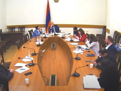 Министр: Решить проблемы здравоохранения может лишь всеобъемлющая система медстрахования