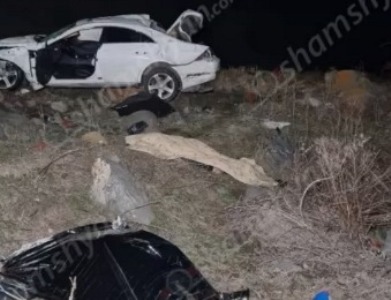 Трагическое ДТП в Котайке: Три человека погибли на месте, один человек тяжело ранен