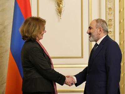 Премьер-министр Армении обсудил с депутатами Бундестага ситуацию в регионе