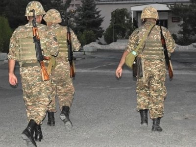 В Армении полностью сохранится зарплата участвующих в военных сборах работников