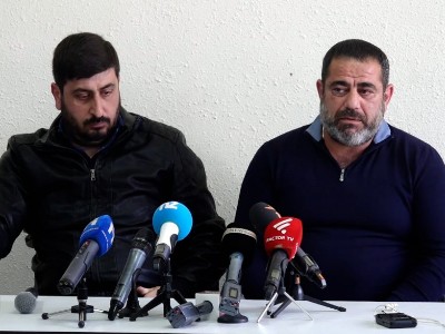 Родители погибших в пожаре солдат подозревают следственный орган в попытке скрыть правду о трагедии