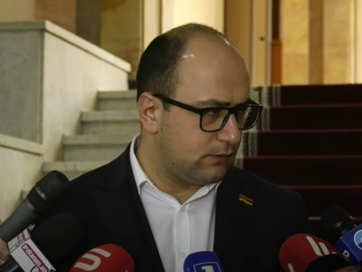 Разъяснение оппозиционного депутата: Почему произошел конфликт между Варданяном и Саакяном?