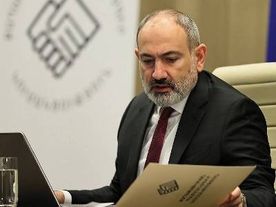 «Айкакан жаманак»: Никол Пашинян проводит заседание