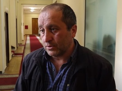 «Ադրբեջանցին իմ հողում է, ես հողի հարկ եմ մուծել.  բարելավումը էն է, որ մեր հողերը տան մեզ». Տեղ գյուղի ավագանու անդամ