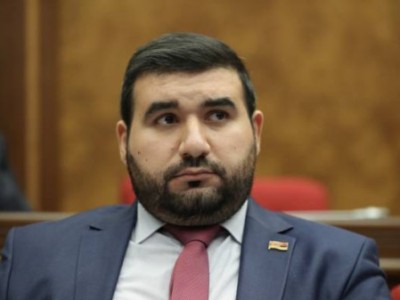 Բերեք երեք երկրի ղեկավարի օրինակ, որ ասել են՝ Փաշինյանը պարտավորություններ ունի. Ալեքսանյանը՝ Մամիջանյանին