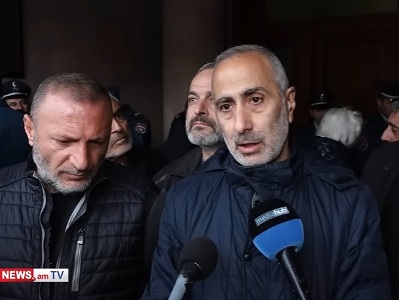 Եթե 24 ժամվա մեջ մեղադրանք չառաջադրվի այդ 13 ոստիկաններին, մեր պահանջը կփոխվի այլ հարթություն. Զոհվածի ծնող