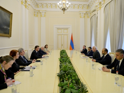Հայաստանը հաստատակամ է Հարավային Կովկասում կայուն խաղաղության հասնելու իր դիրքորոշման մեջ. նախագահը՝ Բույար Օսմանիին