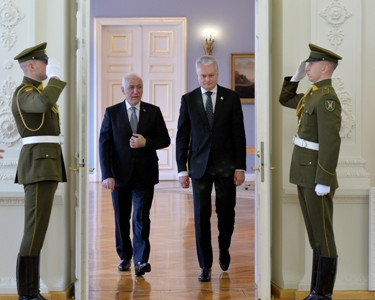 В честь президента Армении от имени президента Литвы был дан официальный обед
