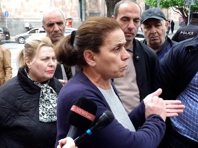 Участница акции процесса: Нынешние власти Армении продолжают проделки бывших
