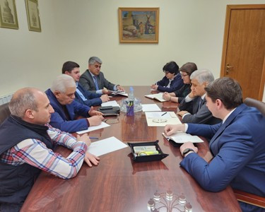 Մասնագիտական քննարկում է կայացել բազմաբնակարան շենքերի կառավարման և կառուցապատողների պարտականությունների վերաբերյալ