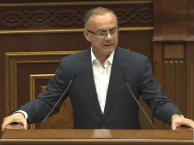 Блок «Армения: Во время 44-дневной войны противник прорвал участок, за который отвечал верховный главнокомандующий