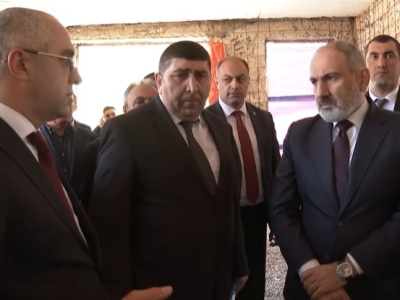 Пашинян ознакомился с ходом ремонта инфекционного отделения в Армавире стоимостью $400 тыс.