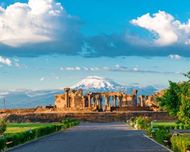 Armenia one of most preferred destinations for Russians during upcoming May holidays