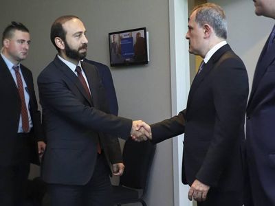 Mirzoyan and Bayramov to develop "road map"