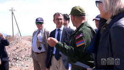French senator calls for sanctions against Azerbaijan