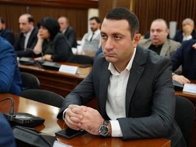 Նոր կադրային նշանակում Երևանի քաղաքապետարանում